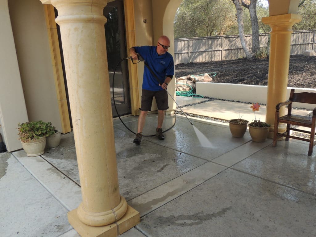 Sacramento CA pressure washing Sierra Vista Maintenance Sacramento CA Cleaning Company