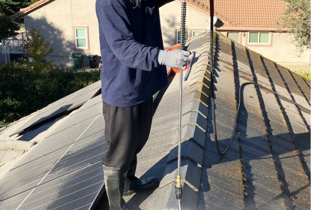 roof cleaning services roseville elk grove sacramento folsom roof cleaning near me