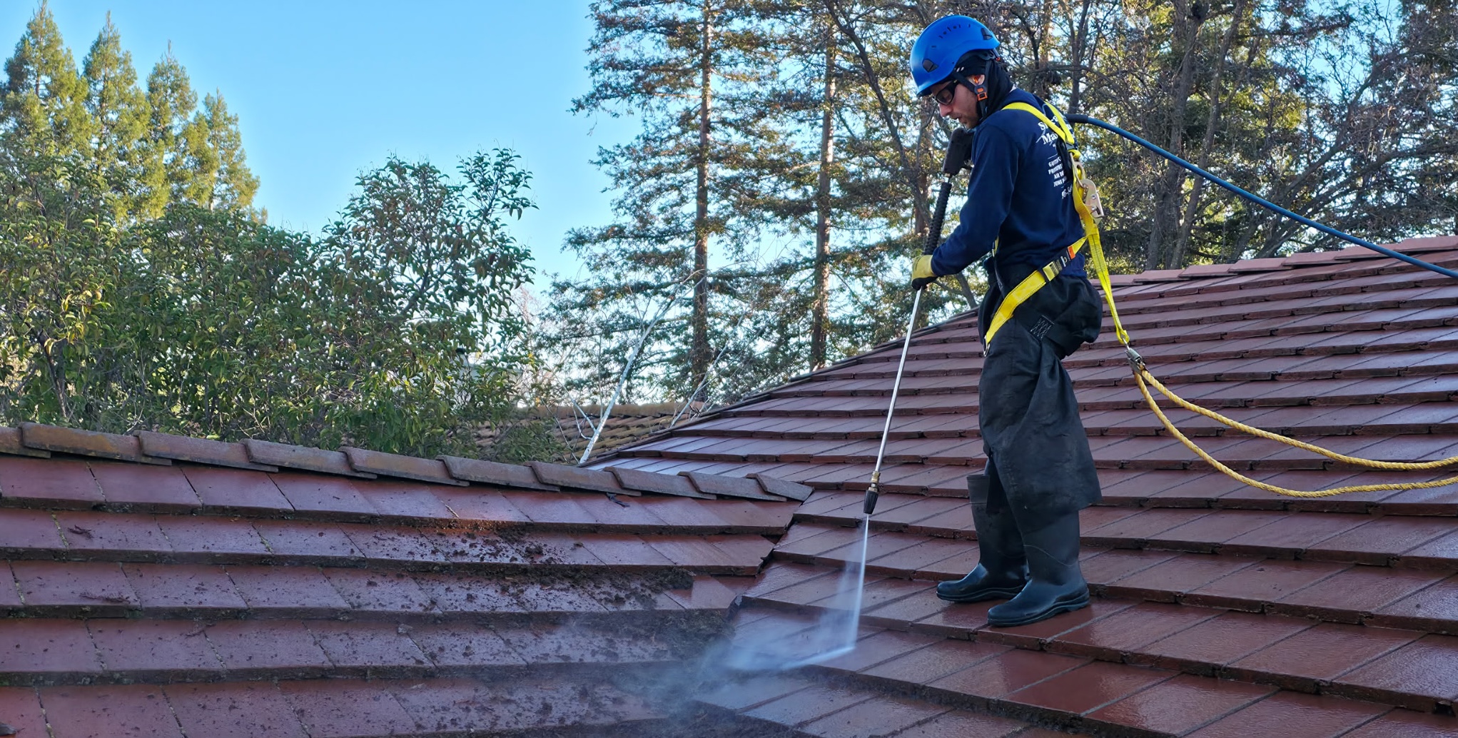roof cleaning services sacramento folsom rocklin roseville elk grove el dorado hills